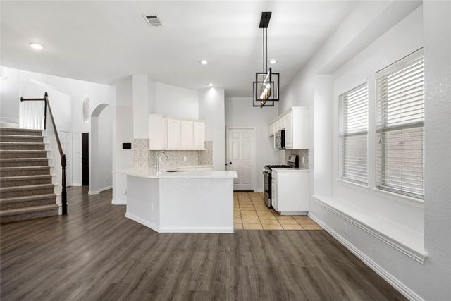 2000 Webb Drive, Mckinney, TX 75072