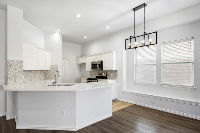 2000 Webb Drive, Mckinney, TX 75072