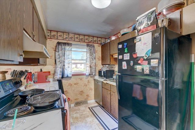 1926 Wyoming Avenue, Sun Prairie, WI 53590