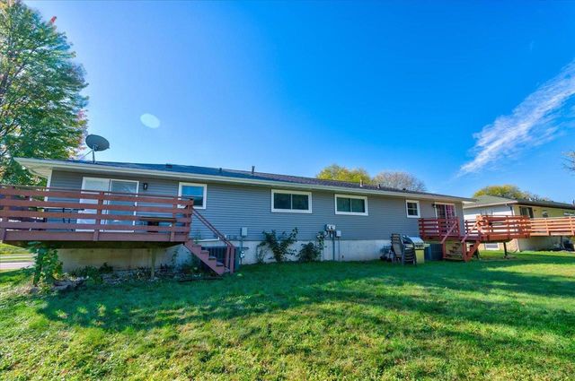 1926 Wyoming Avenue, Sun Prairie, WI 53590