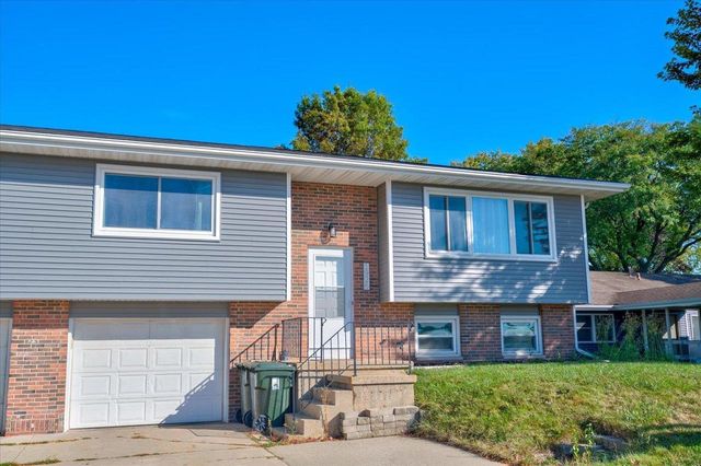 1926 Wyoming Avenue, Sun Prairie, WI 53590