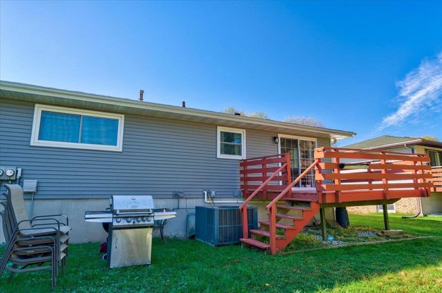 1926 Wyoming Avenue, Sun Prairie, WI 53590