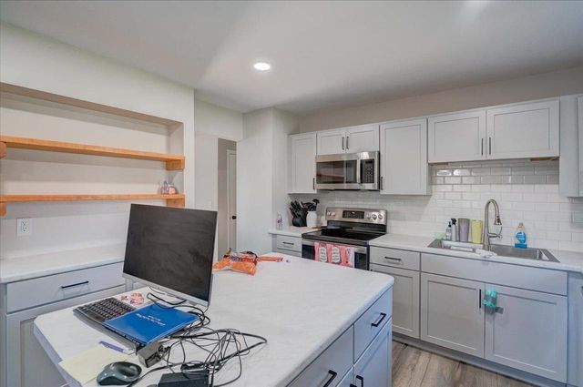 1926 Wyoming Avenue, Sun Prairie, WI 53590