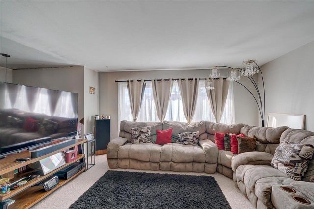 1926 Wyoming Avenue, Sun Prairie, WI 53590