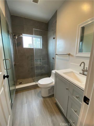 1653 W Chateau Place B, Anaheim, CA 92802