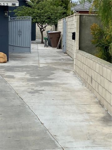 1653 W Chateau Place B, Anaheim, CA 92802