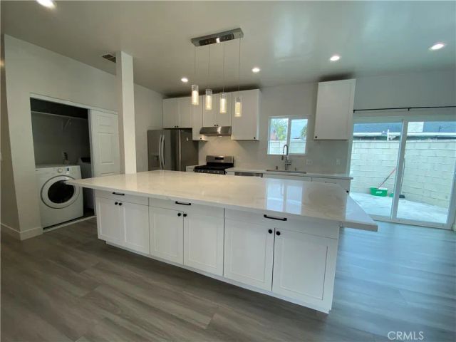 1653 W Chateau Place B, Anaheim, CA 92802