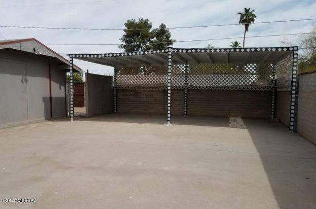 2039 E Glenn Street, Tucson, AZ 85719