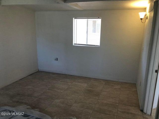 2039 E Glenn Street, Tucson, AZ 85719