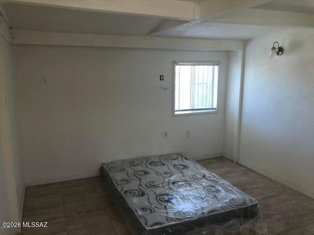 2039 E Glenn Street, Tucson, AZ 85719