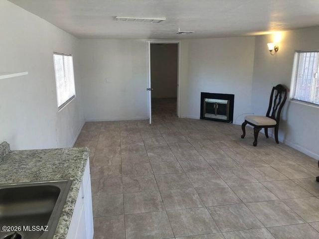 2039 E Glenn Street, Tucson, AZ 85719