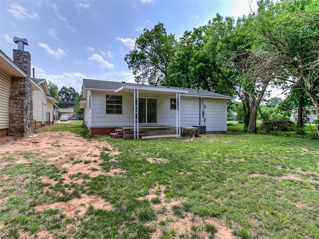 6001 SE 3rd Street, Midwest City, OK 73110