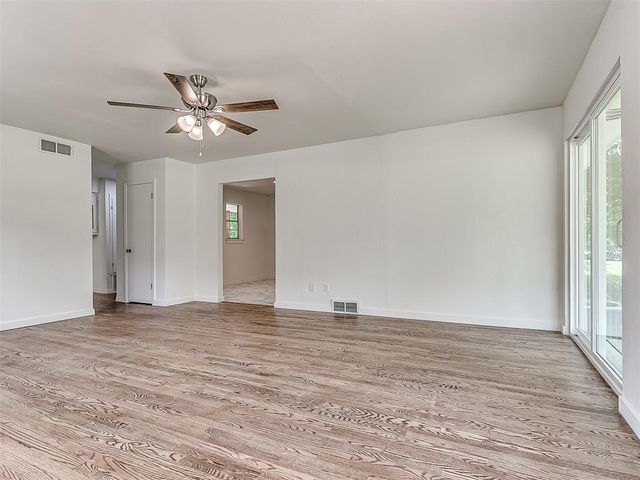 6001 SE 3rd Street, Midwest City, OK 73110