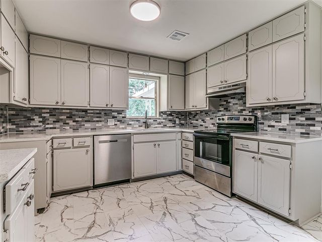 6001 SE 3rd Street, Midwest City, OK 73110