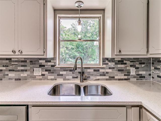 6001 SE 3rd Street, Midwest City, OK 73110
