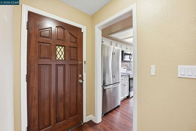 22135 Sevilla Rd 32, Hayward, CA 94541