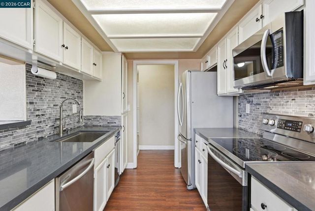 22135 Sevilla Rd 32, Hayward, CA 94541