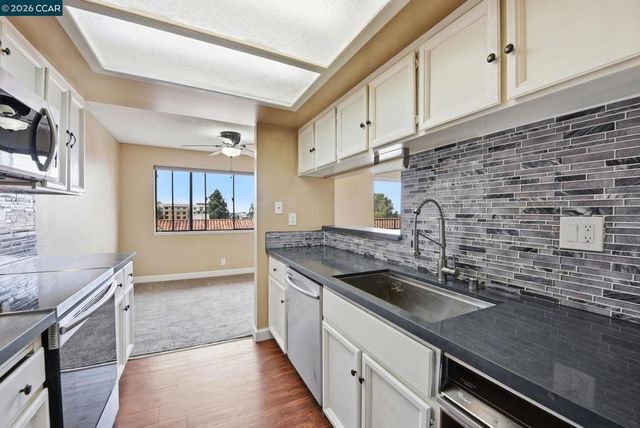 22135 Sevilla Rd 32, Hayward, CA 94541