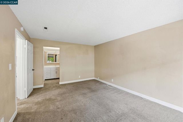 22135 Sevilla Rd 32, Hayward, CA 94541