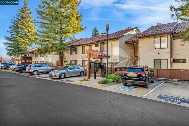 22135 Sevilla Rd 32, Hayward, CA 94541