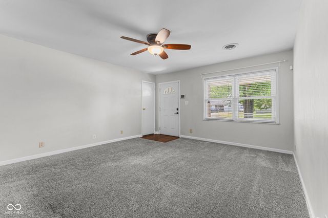 637 Lawndale Drive, Greenwood, IN 46142