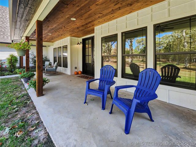 17413 E 626 Road, Tahlequah, OK 74464