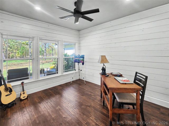 17413 E 626 Road, Tahlequah, OK 74464