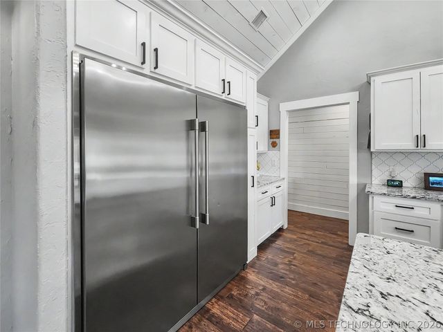 17413 E 626 Road, Tahlequah, OK 74464
