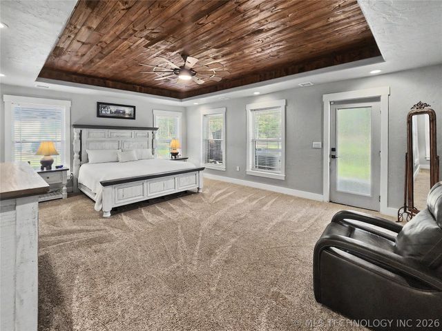 17413 E 626 Road, Tahlequah, OK 74464