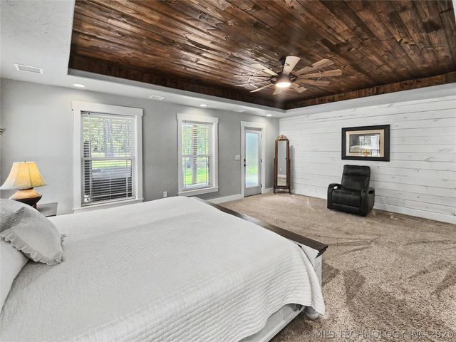 17413 E 626 Road, Tahlequah, OK 74464