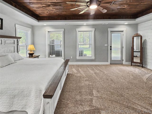 17413 E 626 Road, Tahlequah, OK 74464