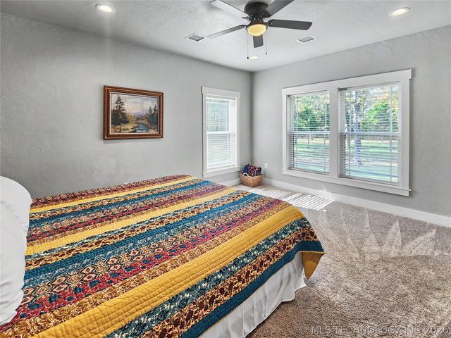 17413 E 626 Road, Tahlequah, OK 74464