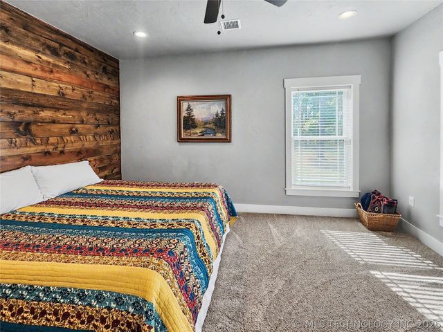 17413 E 626 Road, Tahlequah, OK 74464