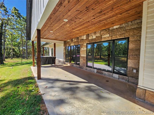 17413 E 626 Road, Tahlequah, OK 74464