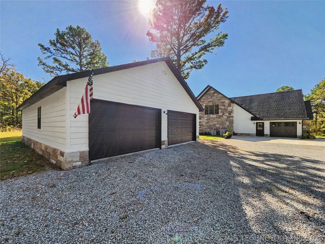 17413 E 626 Road, Tahlequah, OK 74464