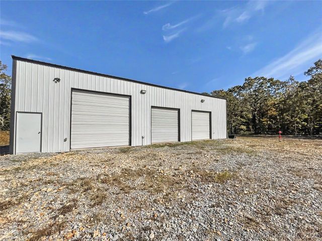 17413 E 626 Road, Tahlequah, OK 74464