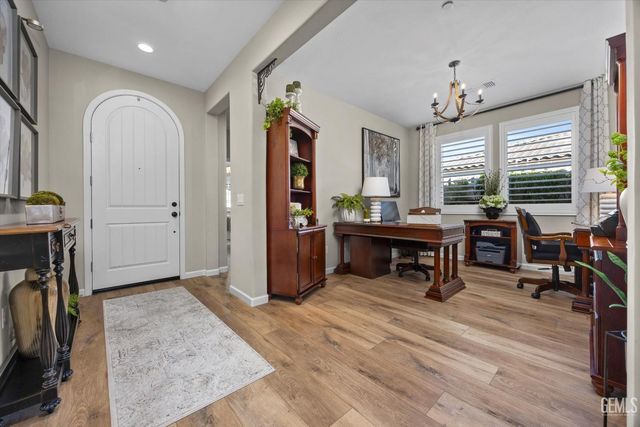 14219 Addleston Lane, Bakersfield, CA 93311