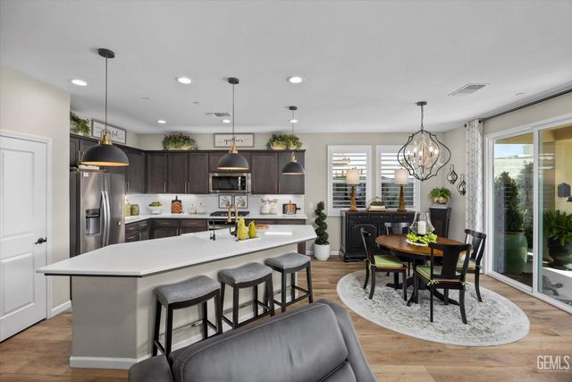 14219 Addleston Lane, Bakersfield, CA 93311