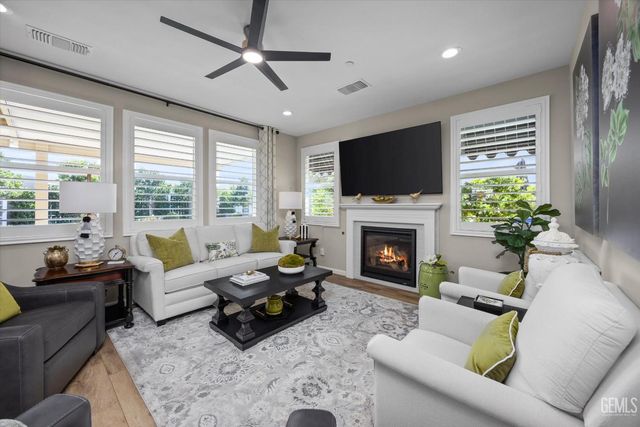 14219 Addleston Lane, Bakersfield, CA 93311