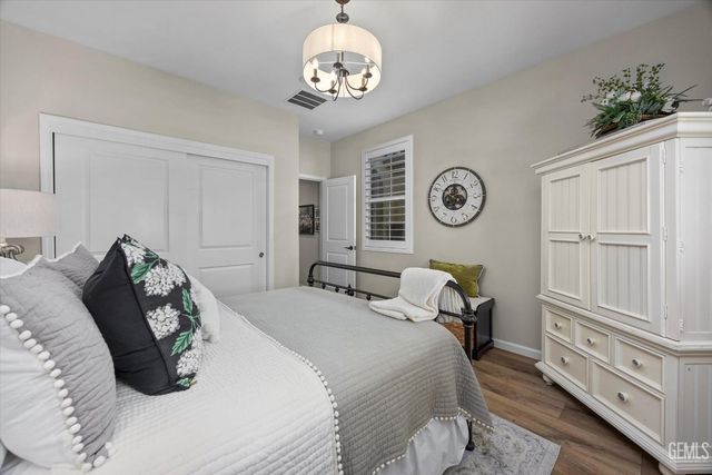 14219 Addleston Lane, Bakersfield, CA 93311