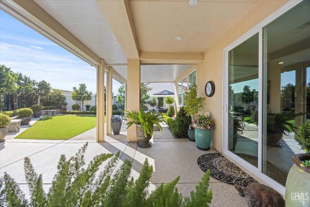 14219 Addleston Lane, Bakersfield, CA 93311