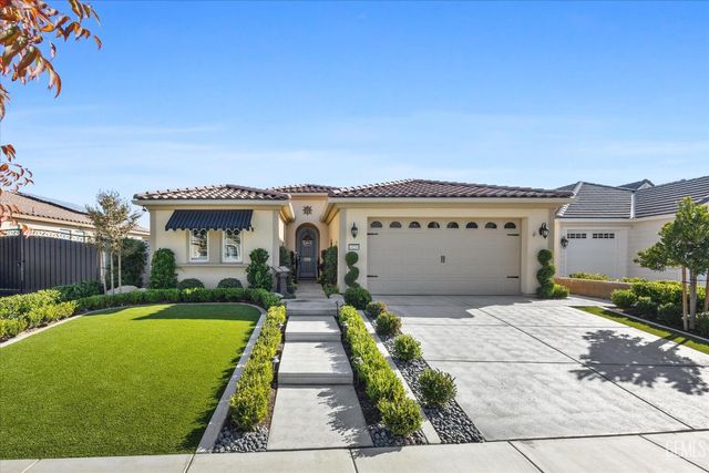 14219 Addleston Lane, Bakersfield, CA 93311