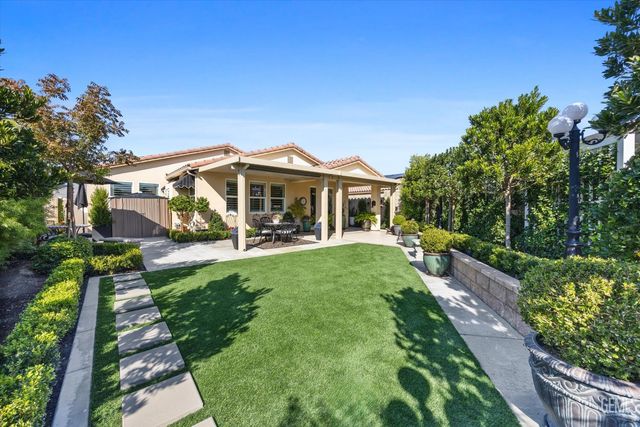 14219 Addleston Lane, Bakersfield, CA 93311