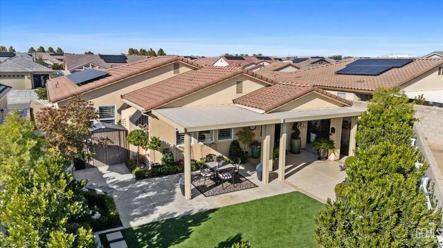 14219 Addleston Lane, Bakersfield, CA 93311