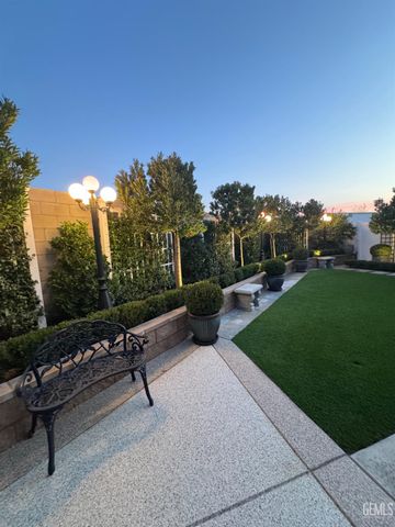 14219 Addleston Lane, Bakersfield, CA 93311