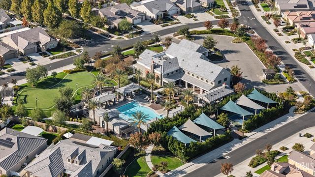 14219 Addleston Lane, Bakersfield, CA 93311