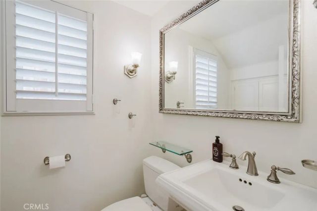 24444 Montevista Circle, Valencia, CA 91354