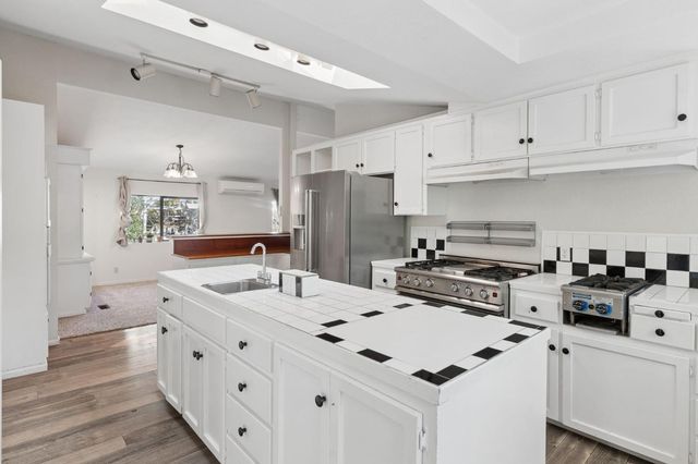 5844 October Hill Rd, Placerville, CA 95667