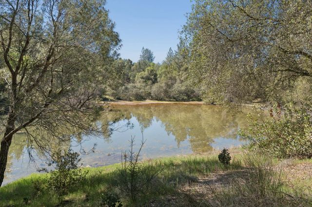 5844 October Hill Rd, Placerville, CA 95667