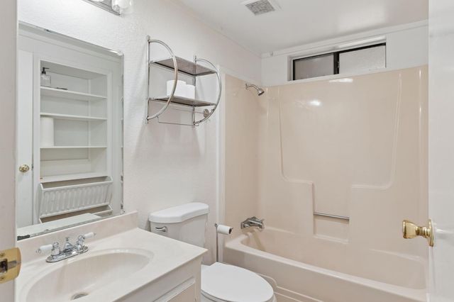 5844 October Hill Rd, Placerville, CA 95667